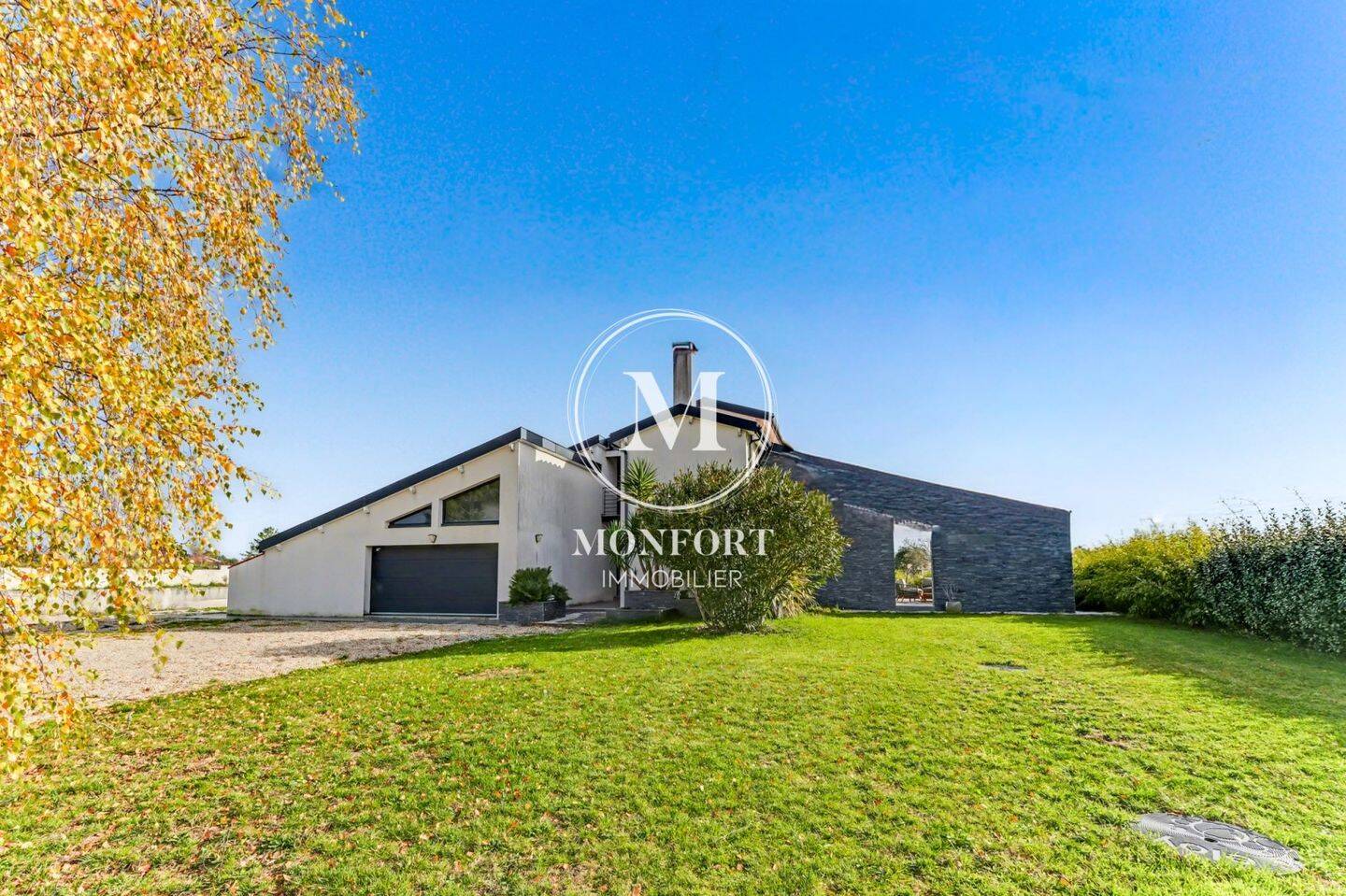 Maison à vendre, 210m², LAPEYROUSE FOSSAT