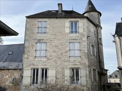 Immeuble à vendre 139 700 € 268 m² Cressensac Sarrazac 46600