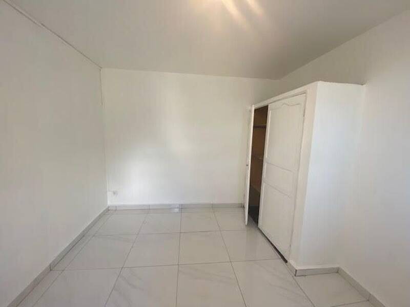 Maison à louer, 46m², LE MOULE