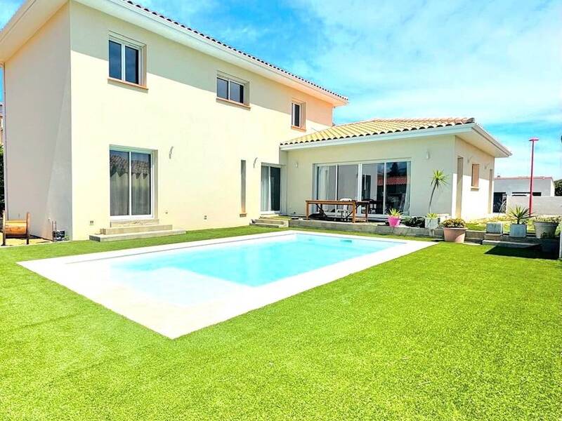 Maison à vendre, 189m², ESPIRA DE L'AGLY