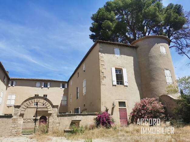 Château à vendre 990 000 € 15 pièces 10 chambres 1 200 m² 5 724 m² de terrain Lezignan la Cebe 34120