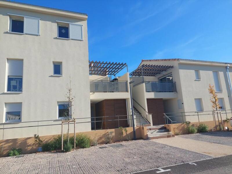 Maison à louer, 81m², PIOLENC