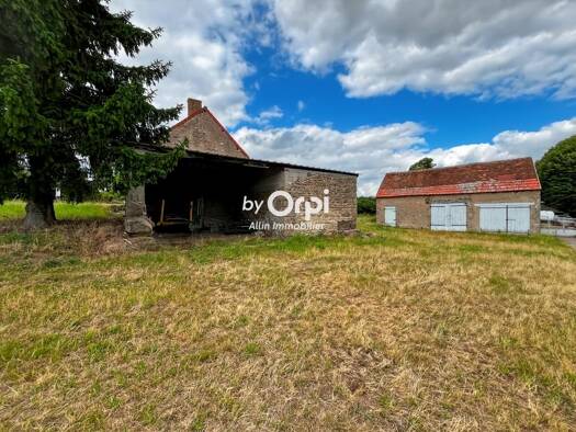 Maison à vendre 19 000 € 1 pièce 1 chambre 572 m² de terrain Beaune-d'Allier 03390