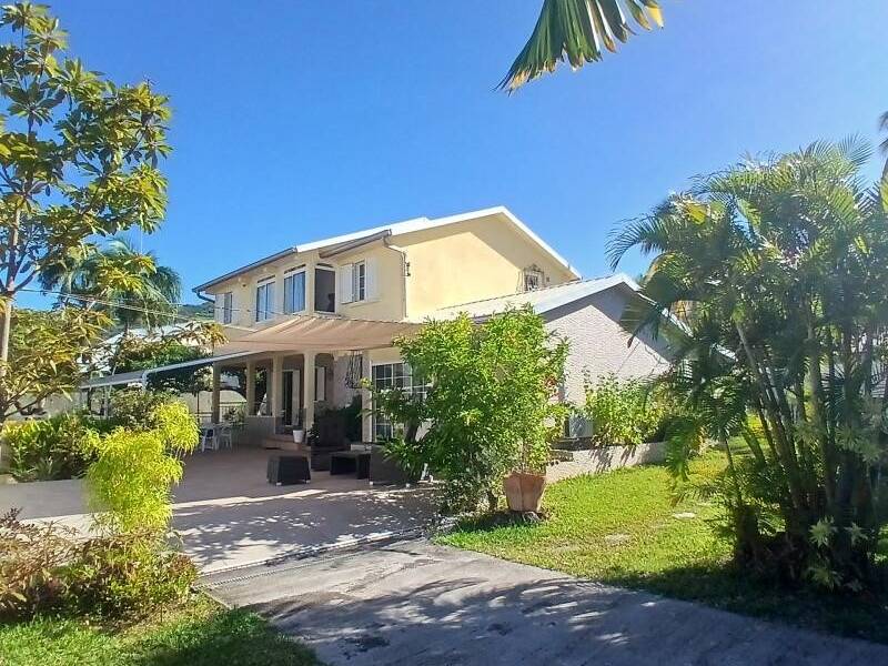 Maison à vendre, 135m², L'ETANG SALE