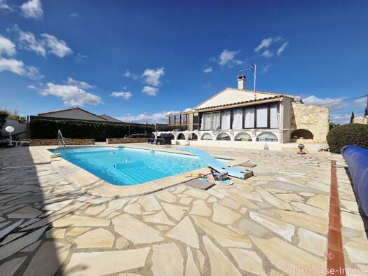 Maison de plain-pied à vendre 323 000 € 4 pièces 3 chambres 104 m² 867 m² de terrain Saint-Nazaire-d'Aude 11120