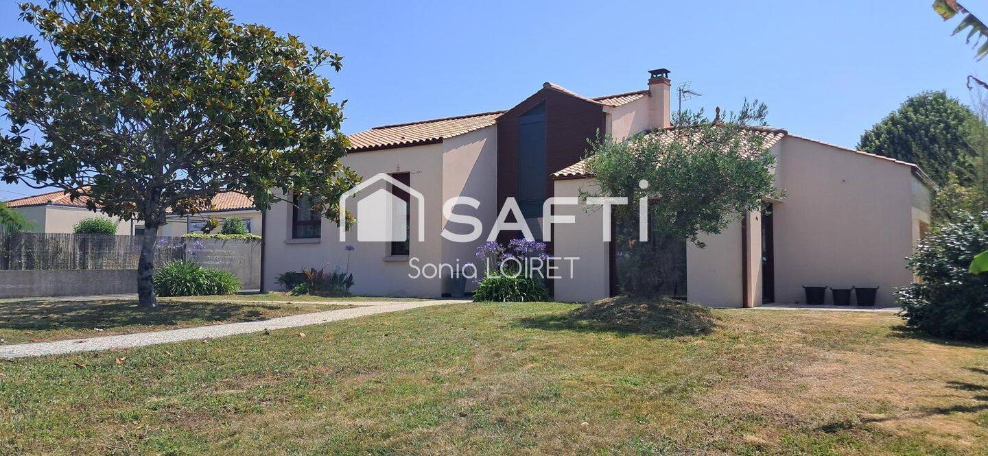 Maison à vendre, 127m², TALMONT SAINT HILAIRE
