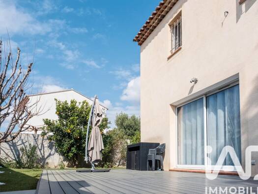 Maison à vendre 420 000 € 4 pièces 3 chambres 91 m² 382 m² de terrain Lery La Seyne-sur-Mer 83500
