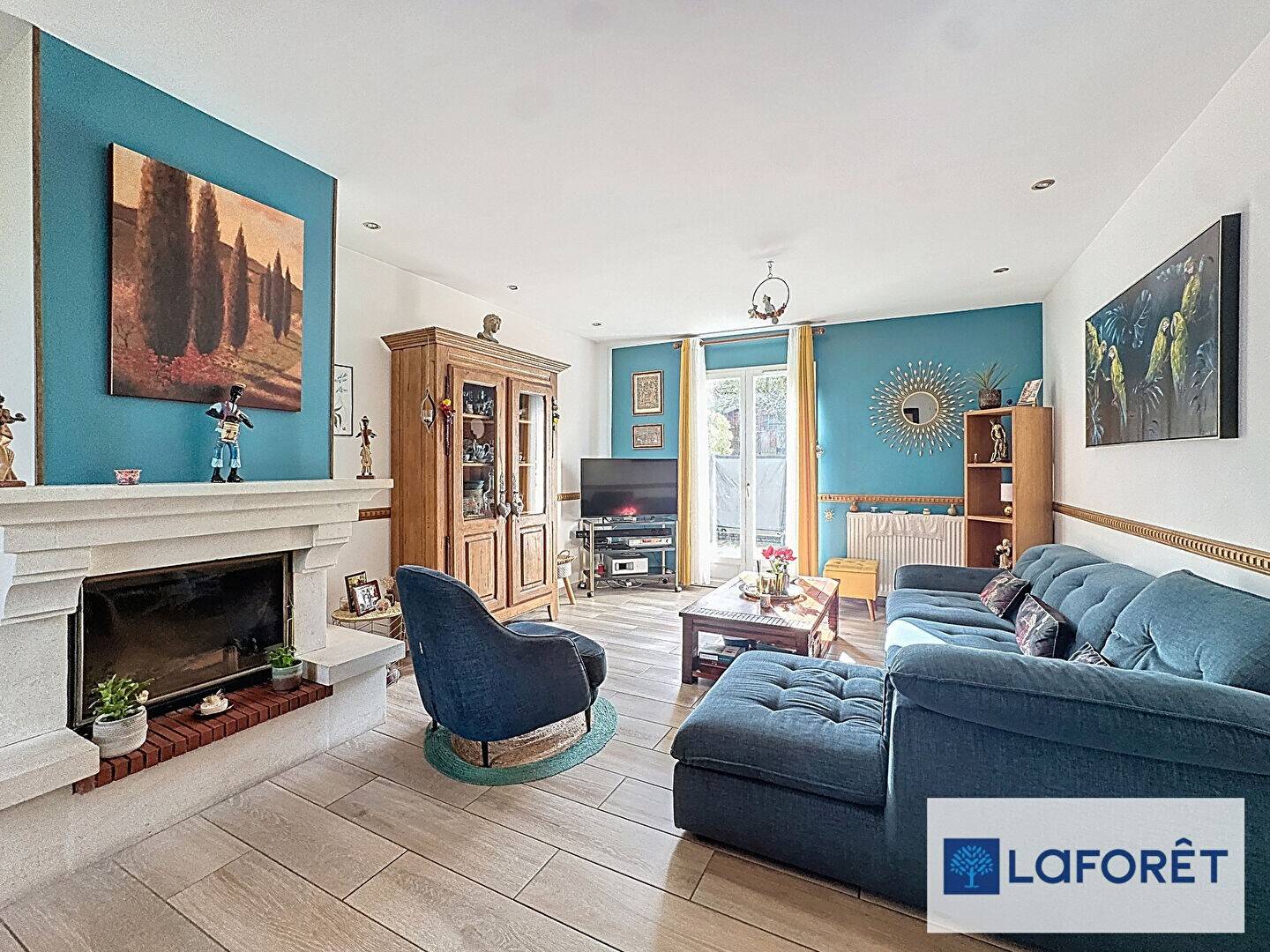 Maison à vendre, 127m², NEAUPHLE LE CHATEAU