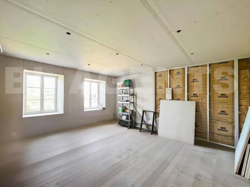 Maison à vendre, 185m², SAINT PIERRE SUR VENCE