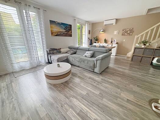 Maison à vendre 362 000 € 4 pièces 3 chambres 85 m² 216 m² de terrain Villejust 91140