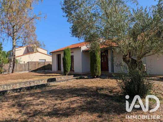 Maison à vendre 219 000 € 5 pièces 3 chambres 90 m² 992 m² de terrain Chavagnes-en-Paillers 85250