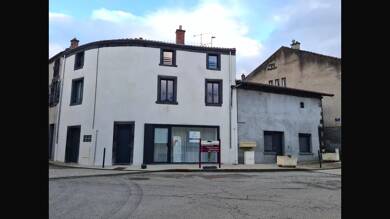Immeuble à vendre 299 000 € 183,2 m² Nohanent 63830