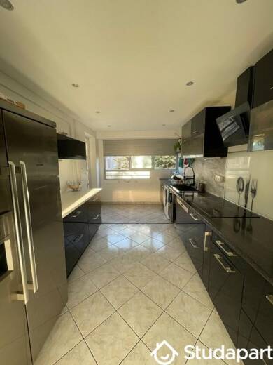 Appartement à louer 450 € 1 pièce 3 chambres 10 m² 2ème étage Bel Air-La Cordière-Ménival Saint-Priest 69800