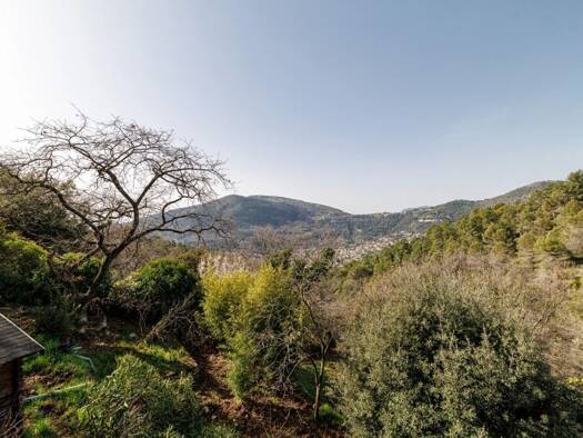 Villa à vendre 249 000 € 5 pièces 3 chambres 90 m² Châteauneuf-Villevieille 06390