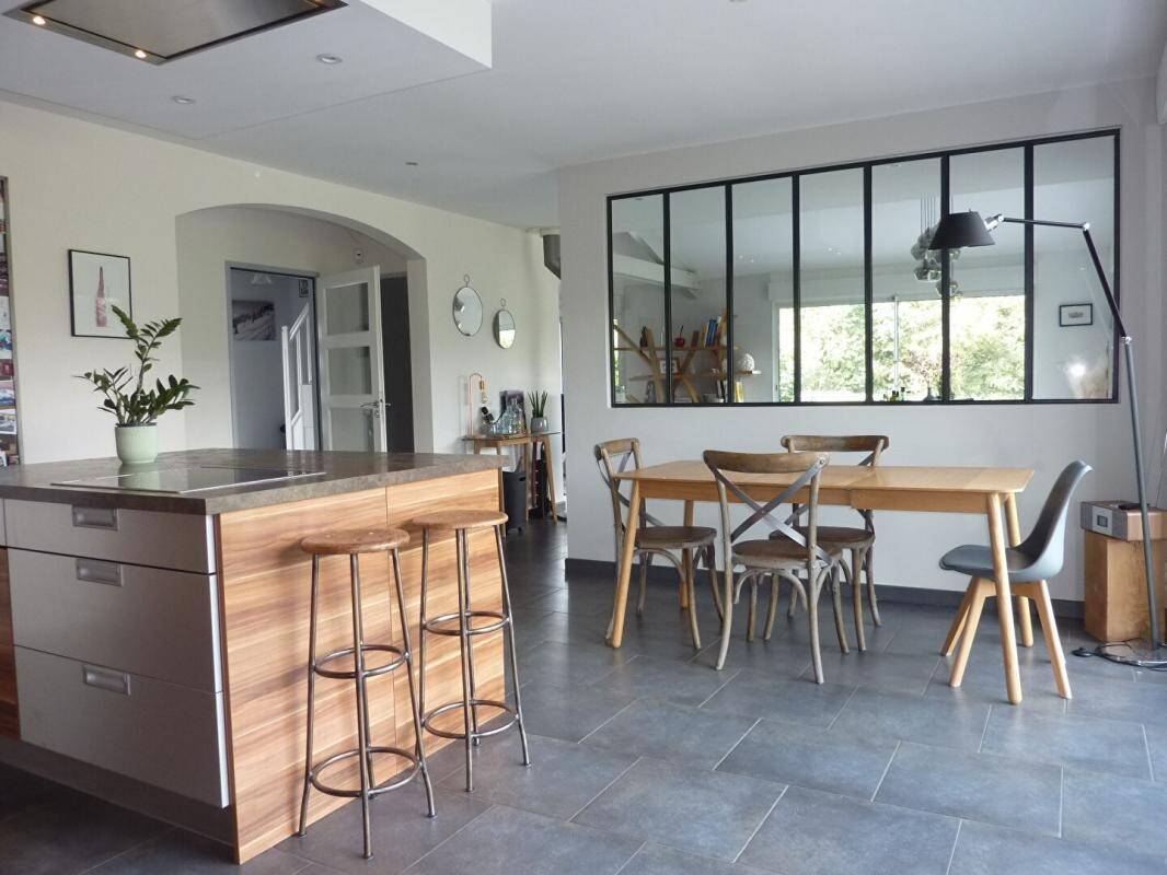 Maison à vendre, 207m², CHOLET