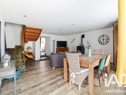 Maison de ville à vendre 263 000 € 4 pièces 3 chambres 90 m² 405 m² de terrain Sud Lamballe-Armor 22400
