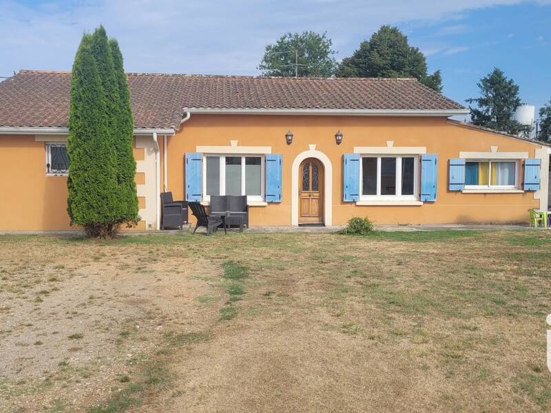 Maison à vendre, 112m², LES EGLISOTTES ET CHALAURES
