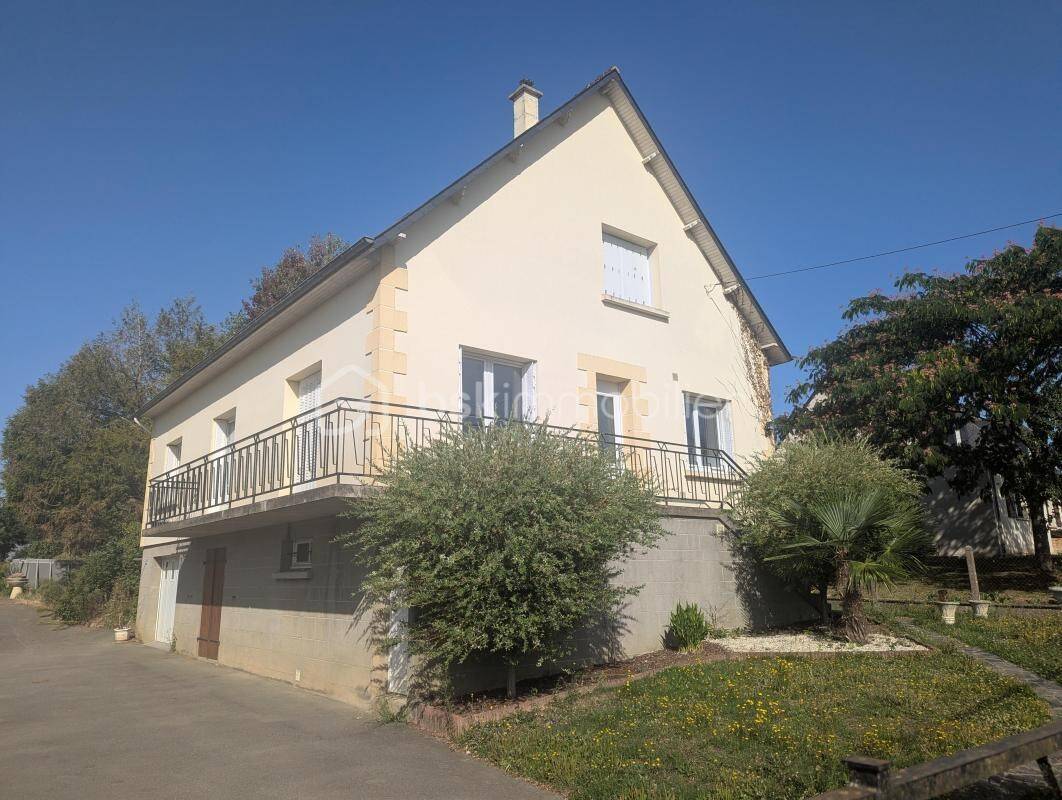 Maison à vendre, 160m², LA GUERCHE DE BRETAGNE