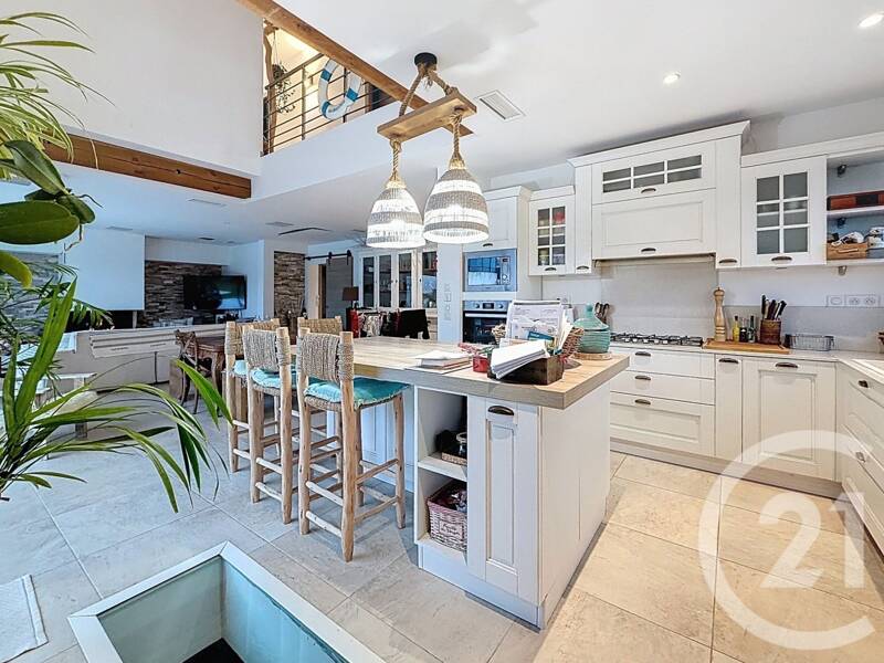 Maison à vendre, 202m², LA GAUDE