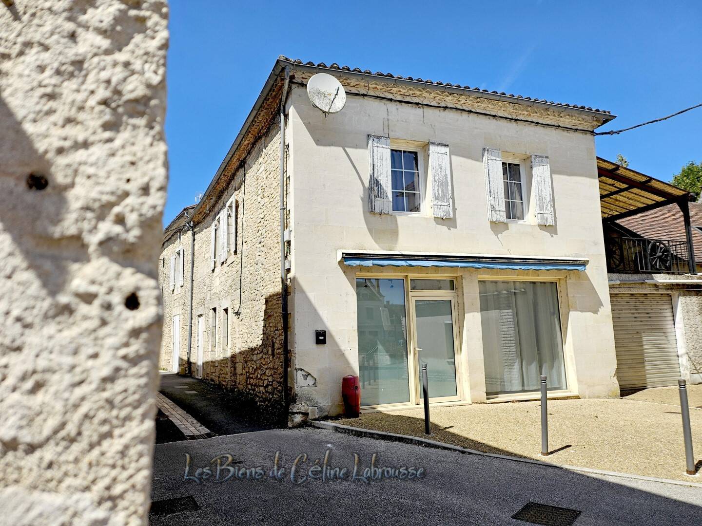 Maison à vendre, 218m², SAVIGNAC LES EGLISES