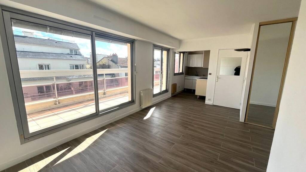Appartement à vendre 336 000 € 1 pièce 28 m² Étage 5/5 Saint Louis-République Vincennes 94300