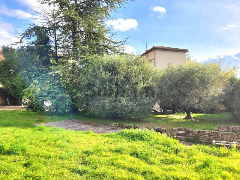 Maison à vendre, 121m², MONTAREN ET SAINT MEDIERS