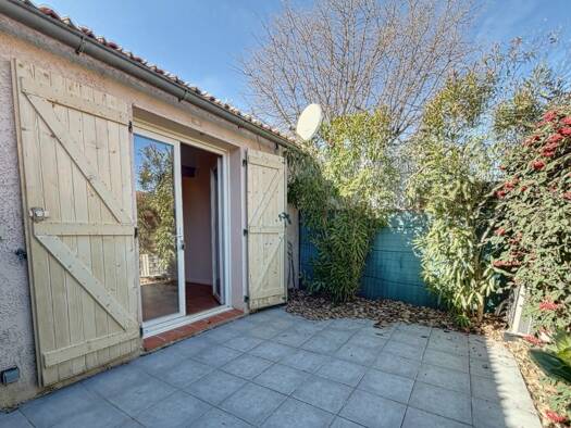 Appartement à vendre 130 000 € 1 pièce 30 m² RDC Forcalqueiret 83136