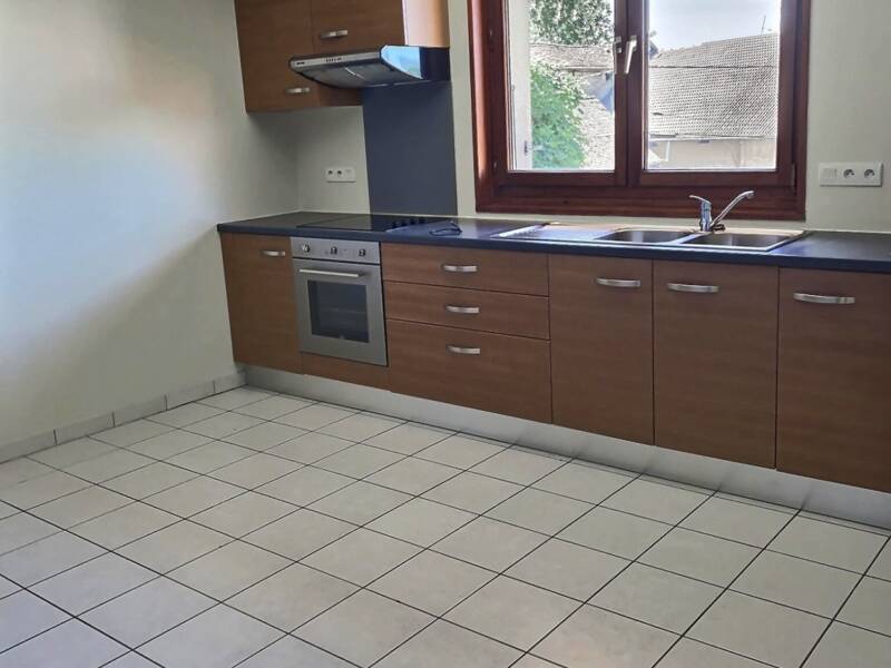 Maison à louer, 49m², BRENTHONNE