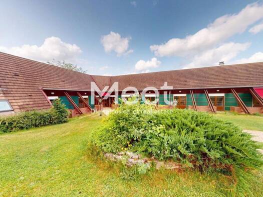 Local commercial à vendre 583 000 € 790 m² de surface de vente Diges 89240