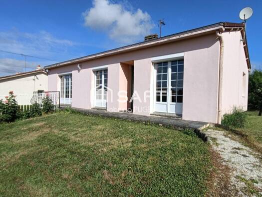 Maison de plain-pied à vendre 165 900 € 4 pièces 3 chambres 84 m² 642 m² de terrain Chantonnay 85110