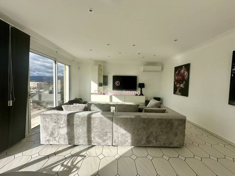 Maison à vendre, 236m², BOURG LES VALENCE