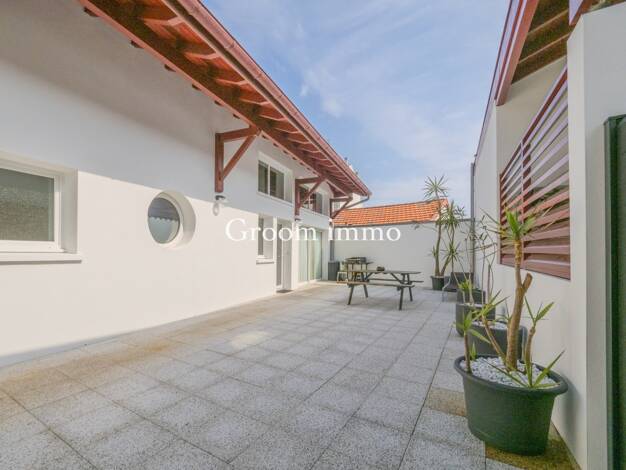 Appartement à vendre 1 099 000 € 5 pièces 4 chambres 115 m² RDC Biarritz 64200