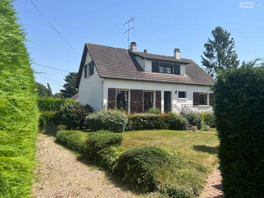 Maison à vendre 158 250 € 8 pièces 4 chambres 113,75 m² 741 m² de terrain Serquigny 27470