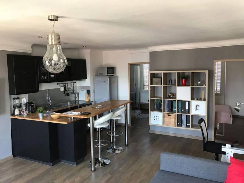 Maison à louer, 0m², MARSEILLE 6E