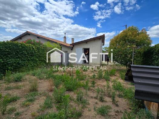 Maison à vendre 165 850 € 1 pièce 1 chambre 22 m² 202 m² de terrain Gajac Saint-Médard-en-Jalles 33160