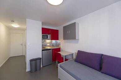 Appartement à louer 895 € 1 pièce 17 m² disponible dès maintenant Plateau Gentilly 94250
