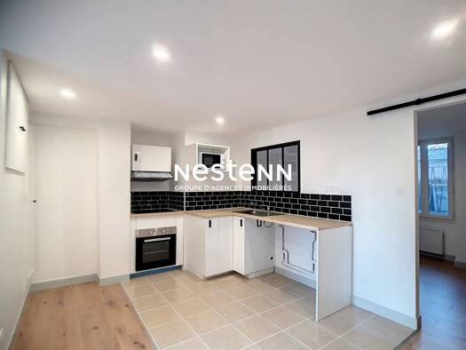 Appartement à louer 600 € 2 pièces 1 chambre 29 m² RDC Pussay 91740