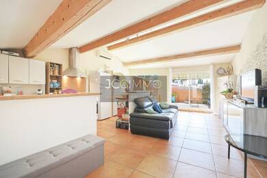 Maison à vendre 249 000 € 4 pièces 3 chambres 115 m² Puget Ville 83390