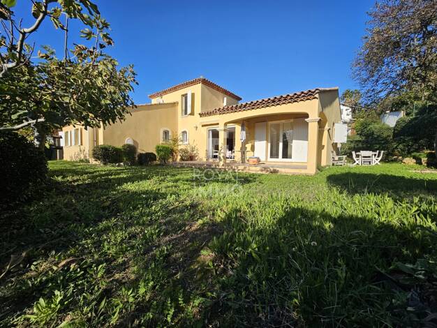 Maison à vendre 699 000 € 7 pièces 5 chambres 165 m² 750 m² de terrain Sainte Musse La Garde 83130