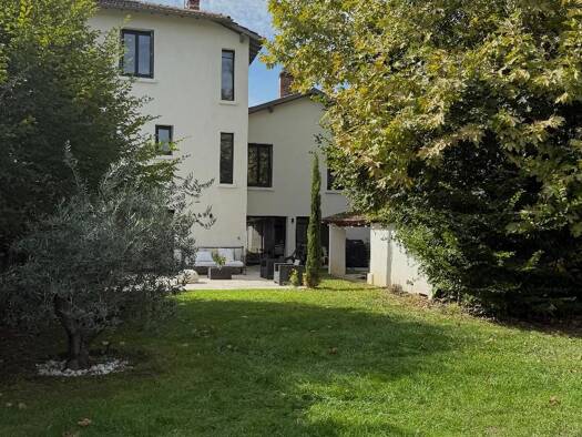 Maison à vendre 1 480 000 € 6 pièces 5 chambres 255 m² Centre et Sud Est Saint-Didier-au-Mont-d'Or 69370