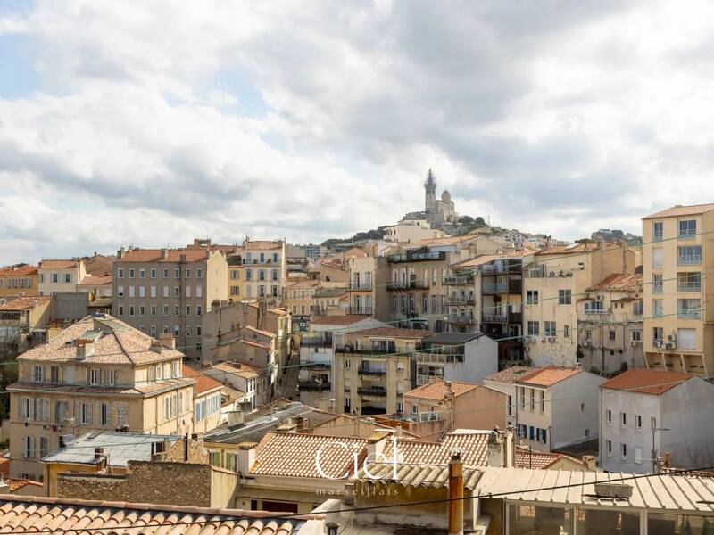 Maison à louer, 34m², MARSEILLE 7E
