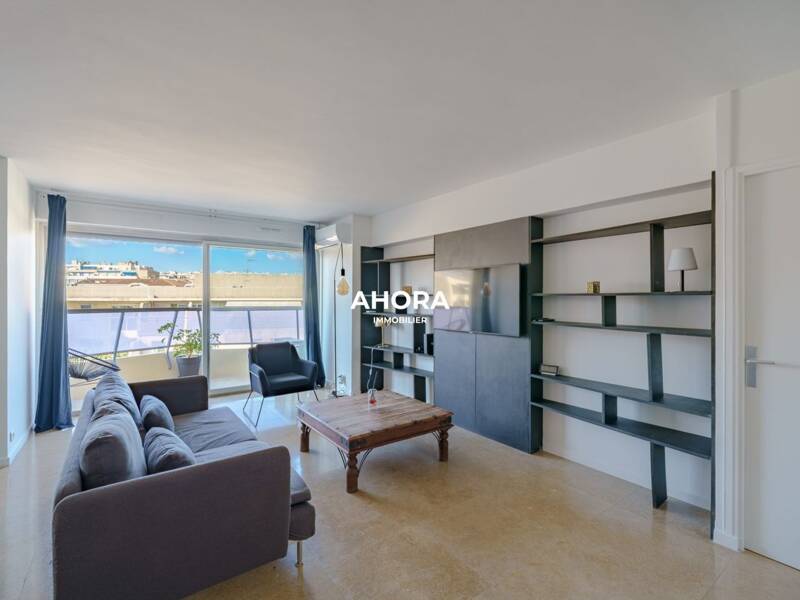 Maison à louer, 91m², MARSEILLE 8E