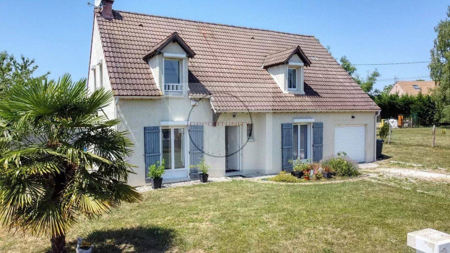 Maison à vendre, 164m², JOUY SUR MORIN