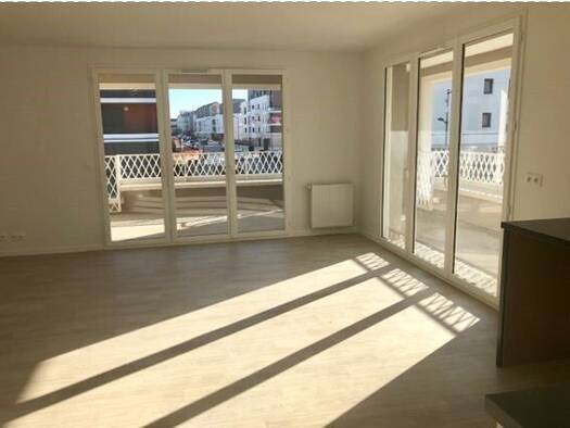 Appartement à louer 1 307 € 3 pièces 2 chambres 66,6 m² 3ème étage Montévrain 77144