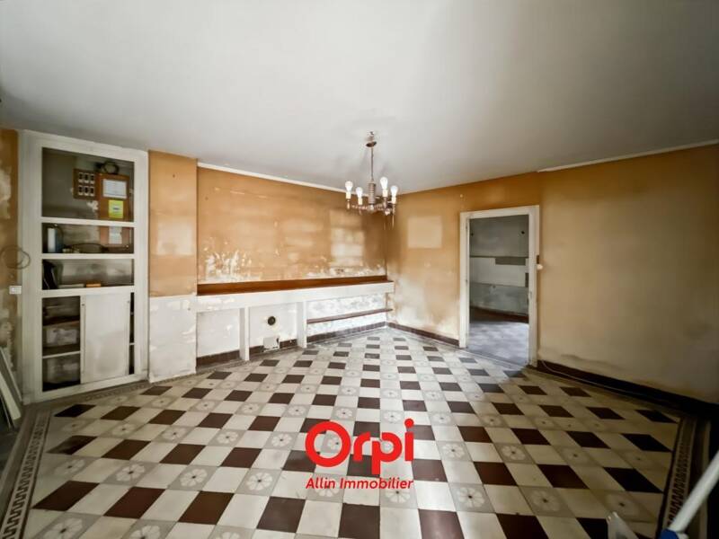 Maison à vendre, 165m², VESDUN