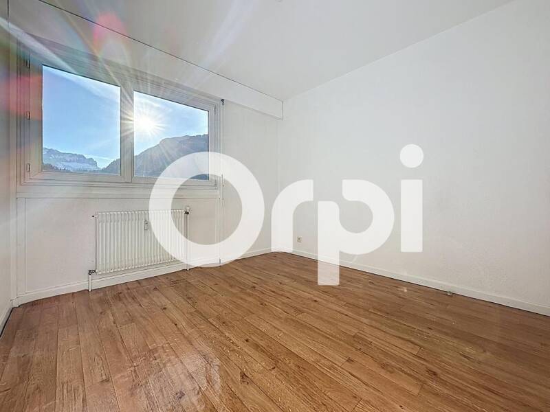 Maison à louer, 75m², CLUSES