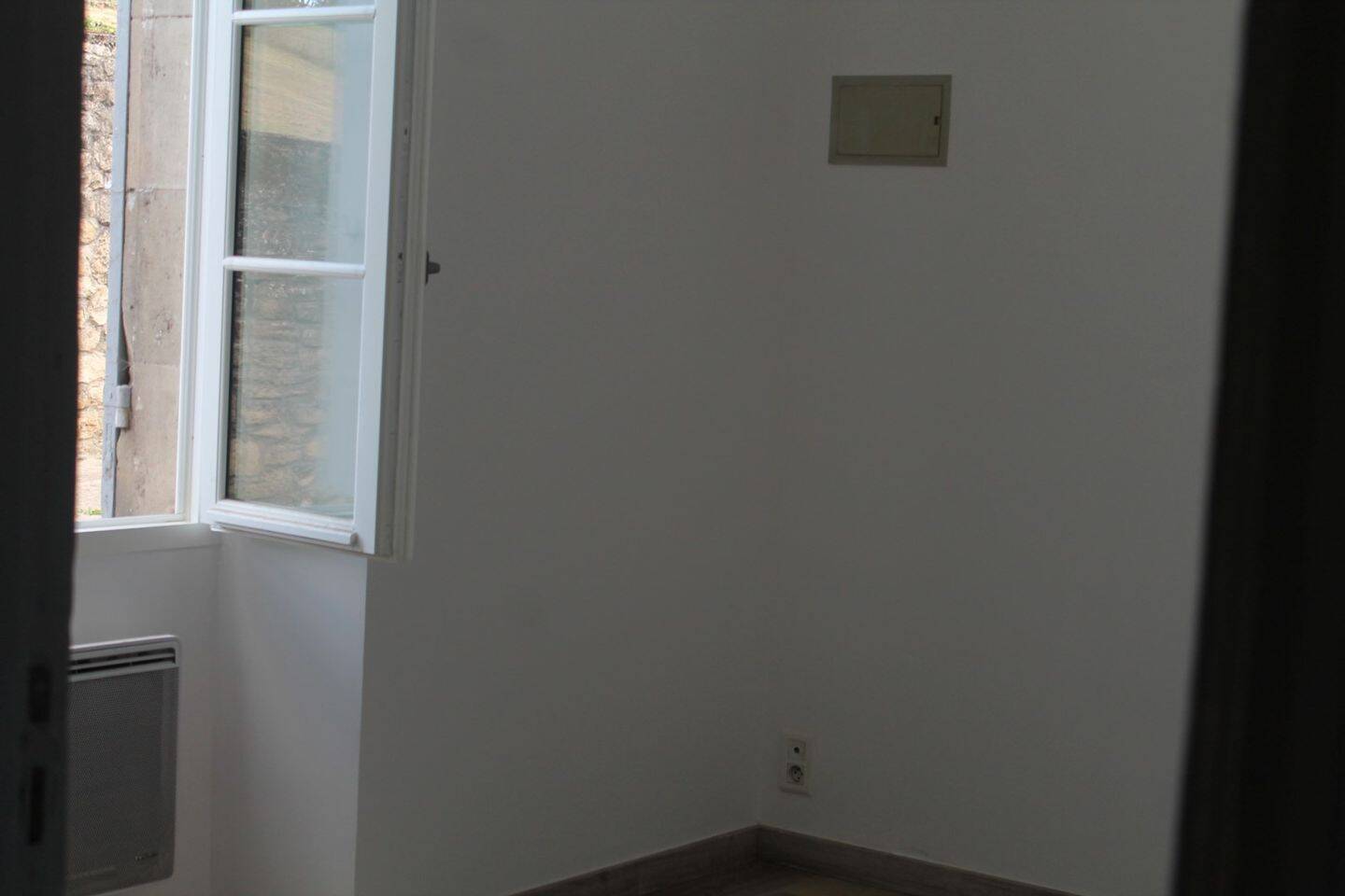 Maison à louer, 17m², LA REOLE