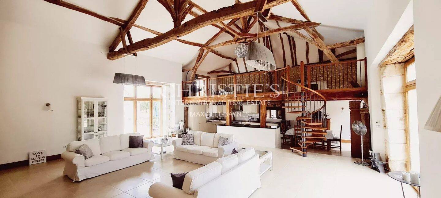 Maison à vendre, 291m², PAUSSAC ET SAINT VIVIEN
