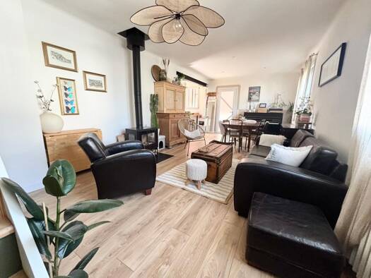 Maison à louer 1 140 € 4 pièces 3 chambres 81 m² 408 m² de terrain Les Couëts Ouest Bouguenais 44340