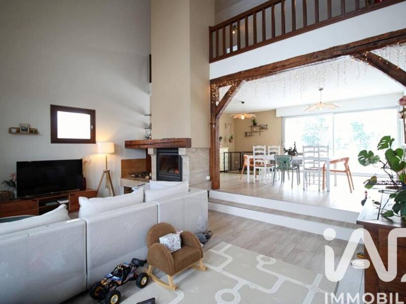 Maison à vendre, 215m², FERE CHAMPENOISE
